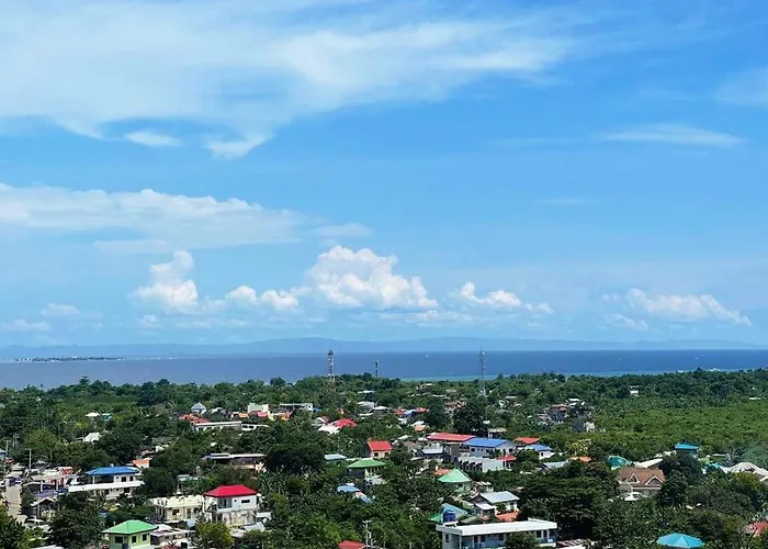 16th Floor With Seaview Resort-style Near Mactan Airport Apartment